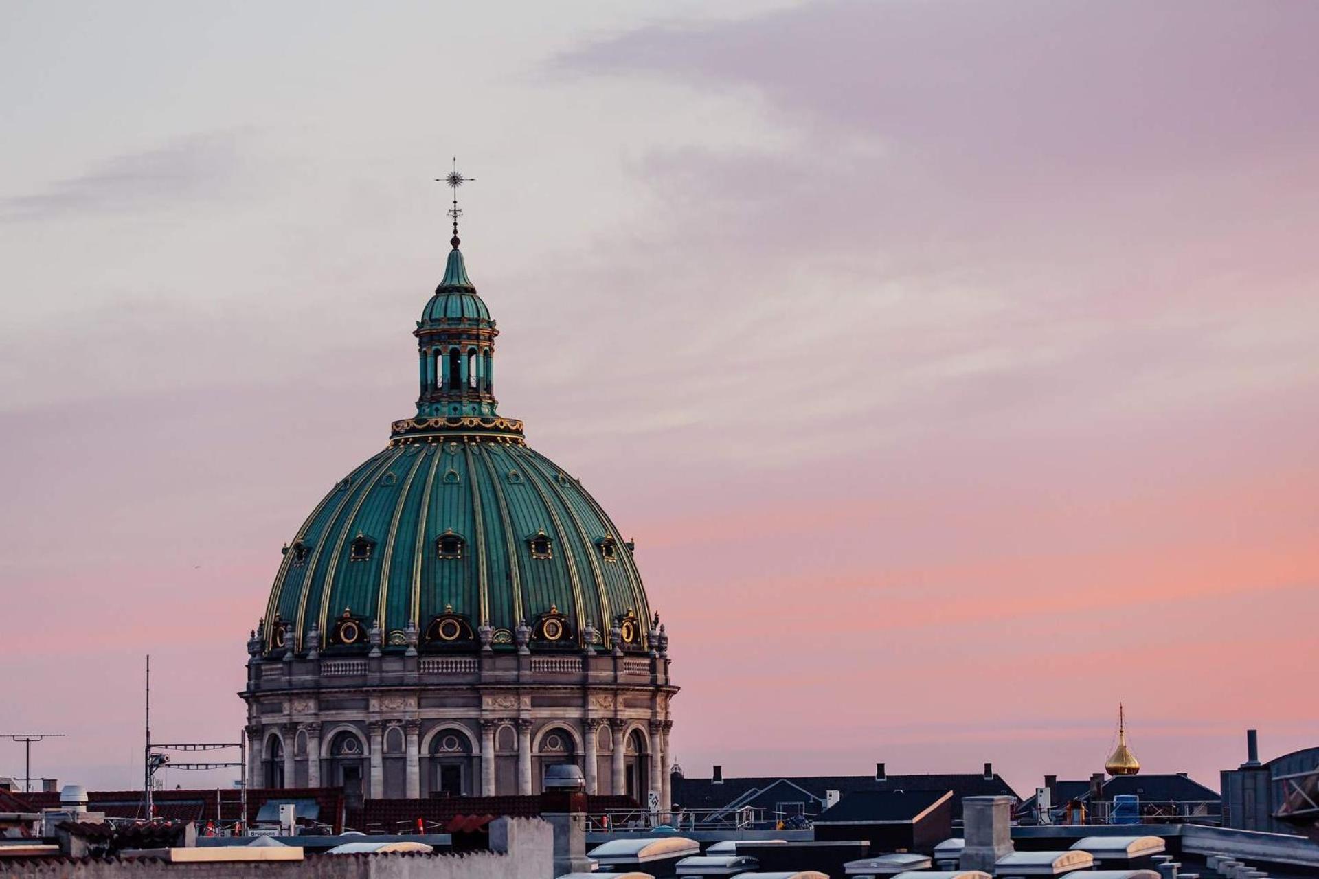 Beautiful 2-bed Wbalcony In North Harbour Leilighet København